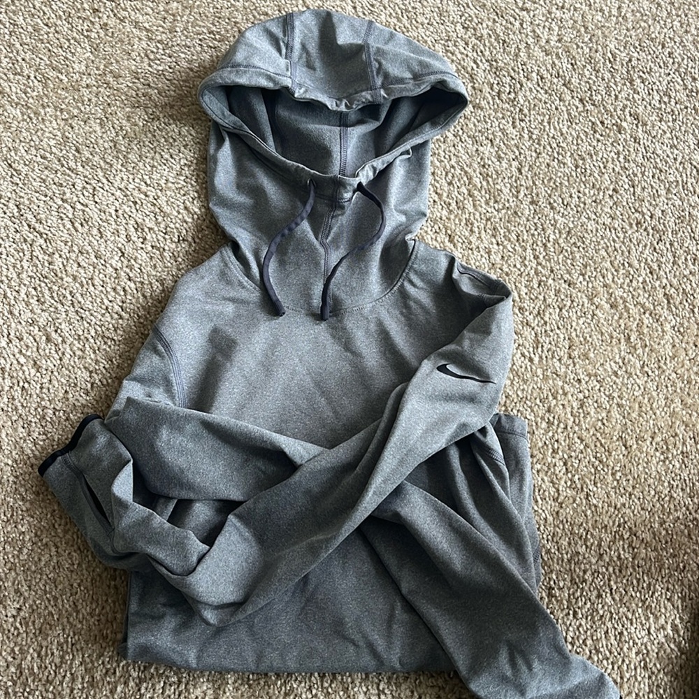 NIKE fleece lined running top. Dri-fit and super warm!